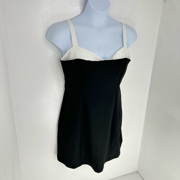 Abercrombie & Fitch NWT Contrast Sweetheart Corset Mini Dress Size Large Black - Picture 3 of 13
